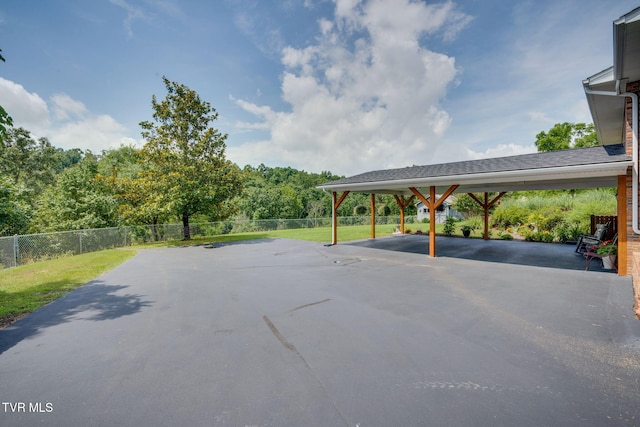 2129 Philon Dr, Kingsport, TN 37660 - view of parking / parking lot featuring driveway and a carport