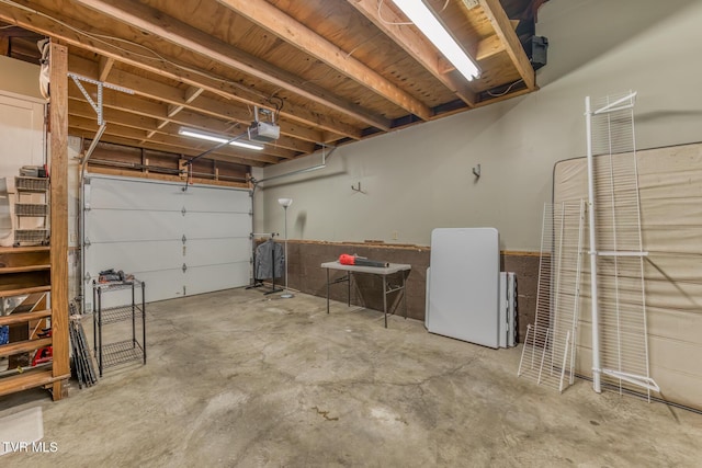 605 Dickerson St, Kingsport, TN 37665 - garage with a garage door opener and fridge