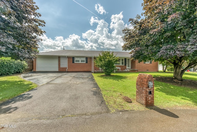 107 Woodland Dr, Erwin, TN 37650 - photo 1