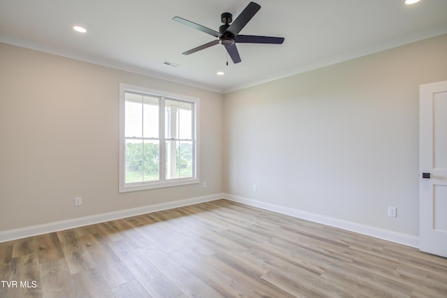 77 Sunset Rd, Johnson City, TN 37615 - spare room with ceiling fan, light wood-type flooring, and recessed lighting