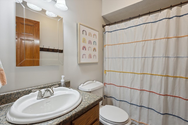 4404 Stillwood Ave, Kingsport, TN 37664 - bathroom featuring vanity and a shower with curtain