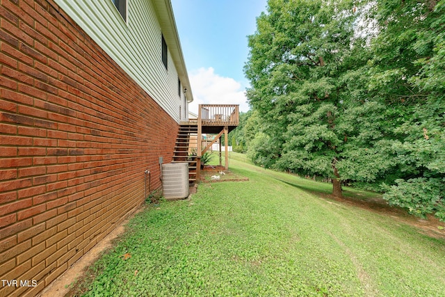 5630 Orebank Rd, Kingsport, TN 37664 - view of green lawn with stairs and a deck