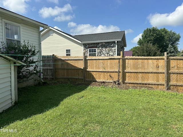 613 Spruce St, Johnson City, TN 37601 - view of yard