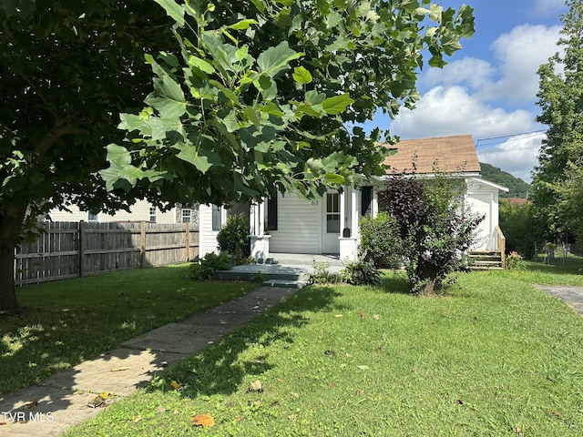613 Spruce St, Johnson City, TN 37601 - view of yard