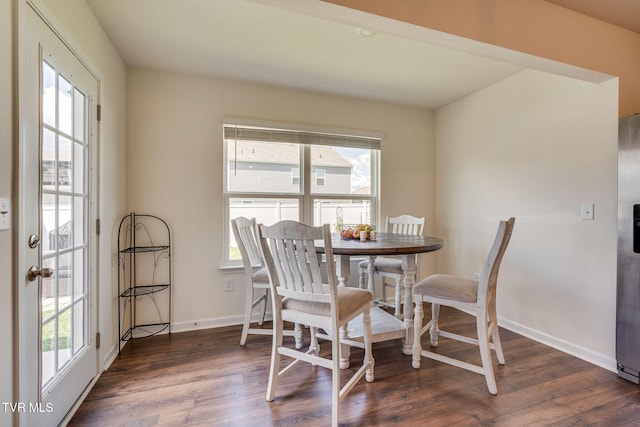 1244 Stamp Lodge Rd, Kingsport, TN 37660 - dining area featuring dark wood finished floors