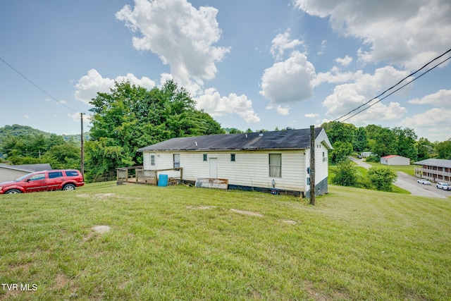 212 Circle, Castlewood, VA 24224 - rear view of house with a yard