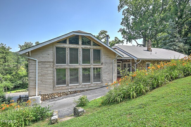1027 W Summer St, Greeneville, TN 37743 - photo 64