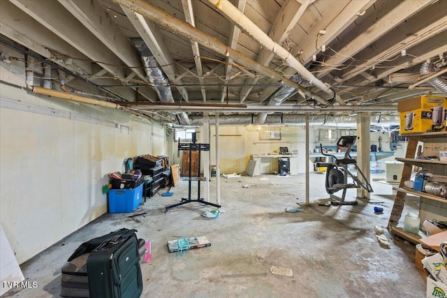 909 Highland Ave, Bristol, VA 24201 - view of unfinished basement