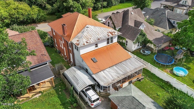 909 Highland Ave, Bristol, VA 24201 - aerial perspective of suburban area