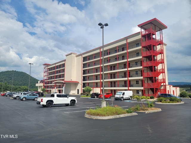 210 Raceday Center Dr Unit 1505, Bristol, TN 37620 - view of building exterior with uncovered parking