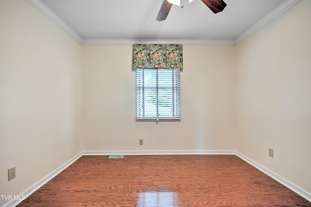 226 Willowbend Ct, Kingsport, TN 37660 - spare room with a textured ceiling, a ceiling fan, wood finished floors, and ornamental molding