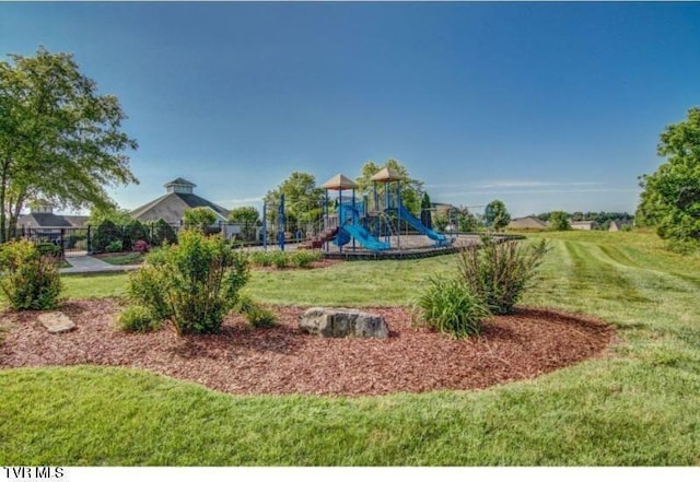 129 Forest Ln, Blountville, TN 37617