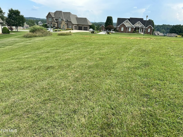 129 Forest Ln, Blountville, TN 37617