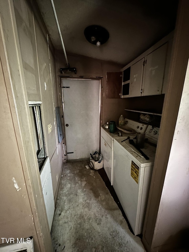 120 Hensley Loop, Jonesborough, TN 37659 - laundry room with separate washer and dryer and cabinet space