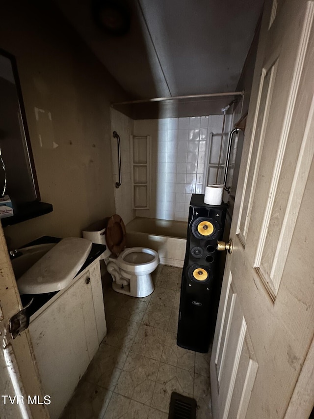 120 Hensley Loop, Jonesborough, TN 37659 - full bathroom featuring bathing tub / shower combination and tile patterned floors