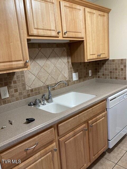 504 Pilgrim Ct Unit D, Johnson City, TN 37601 - photo 6