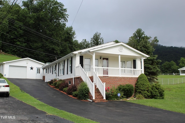 791 N Kentucky St, Pennington Gap, VA 24277 - photo 1
