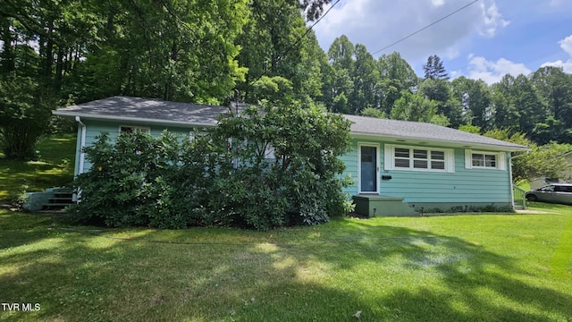 1322 E 1st Ave, Big Stone Gap, VA 24219 - photo 1