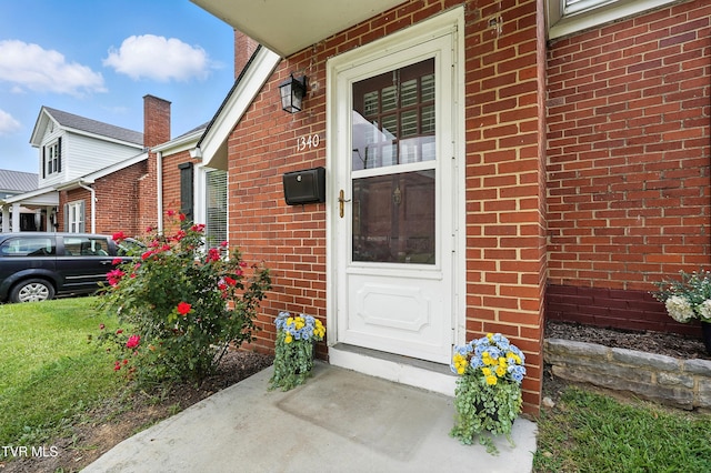 1340 Wateree St, Kingsport, TN 37660 - entrance to property featuring brick siding