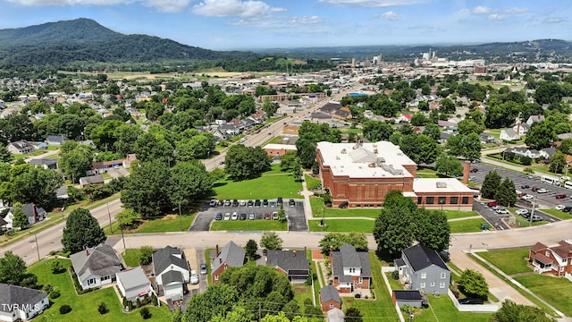 1340 Wateree St, Kingsport, TN 37660 - aerial view of residential area featuring a mountain backdrop