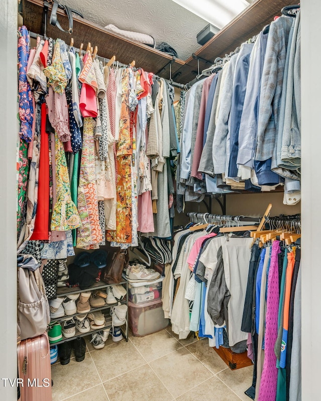 2424 Rivermont Dr, Kingsport, TN 37660 - walk in closet with tile patterned floors