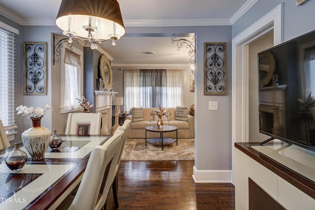 3277 Ashley St, Kingsport, TN 37664 - dining space with dark wood-style floors, crown molding, and a chandelier