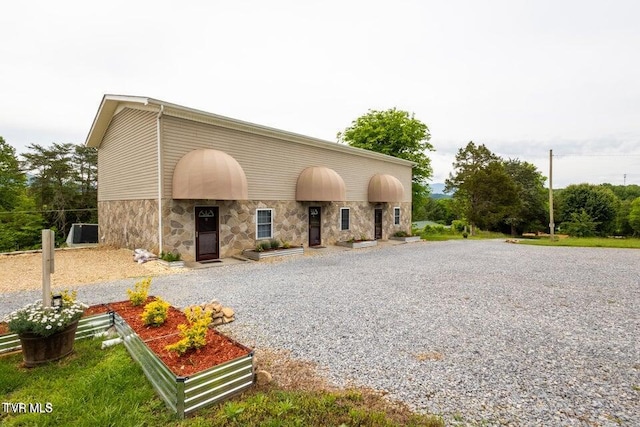 2480-2482 Elk Way, Newport, TN 37821 - view of front of home with stone siding