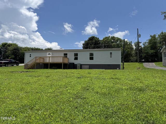 118 Clover, Jonesborough, TN 37659 - back of property with a deck and a lawn