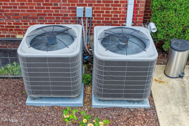 1261 Watauga St, Kingsport, TN 37660 - exterior view of a cooling unit and brick siding