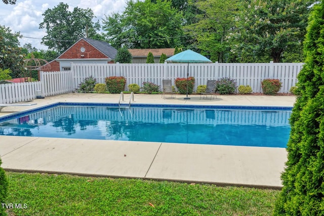 1261 Watauga St, Kingsport, TN 37660 - view of pool featuring a patio area