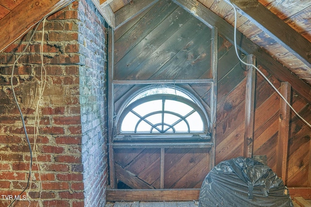 1261 Watauga St, Kingsport, TN 37660 - detailed view of brick siding