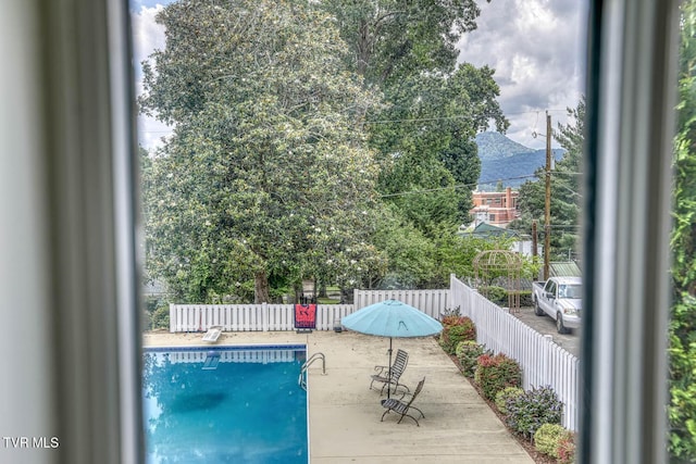 1261 Watauga St, Kingsport, TN 37660