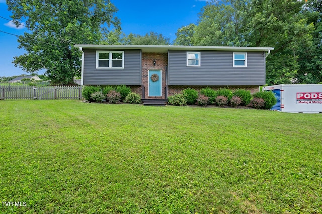 3020 Ridgemont Cir, Kingsport, TN 37663 - bi-level home with brick siding