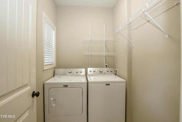 1900 Knob Creek Rd Unit 404, Johnson City, TN 37604 - laundry room featuring separate washer and dryer