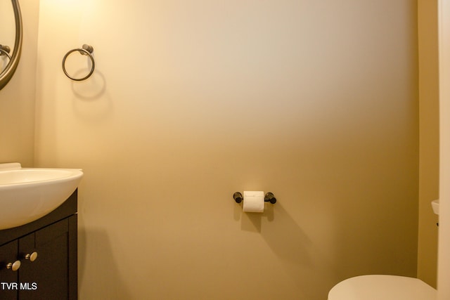 1900 Knob Creek Rd Unit 404, Johnson City, TN 37604 - half bath with toilet and vanity