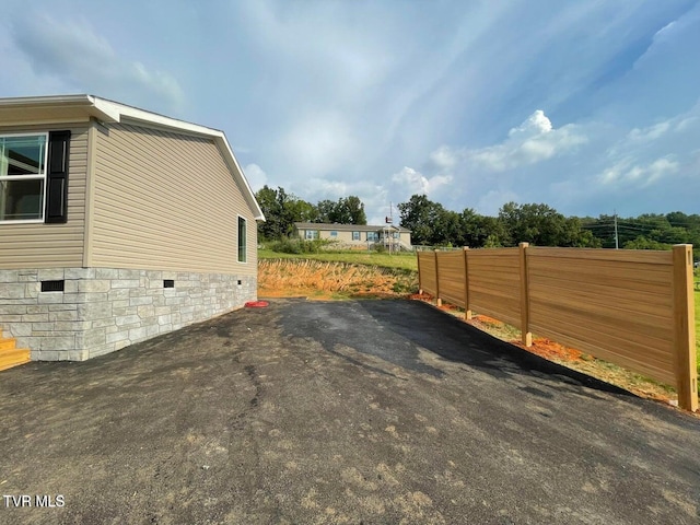 1819 Siesta Dr, Newport, TN 37821 - view of side of property