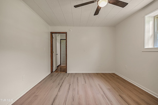 4970 Old Stage Rd, Chuckey, TN 37641 - unfurnished room with light wood-style flooring, a ceiling fan, and crown molding