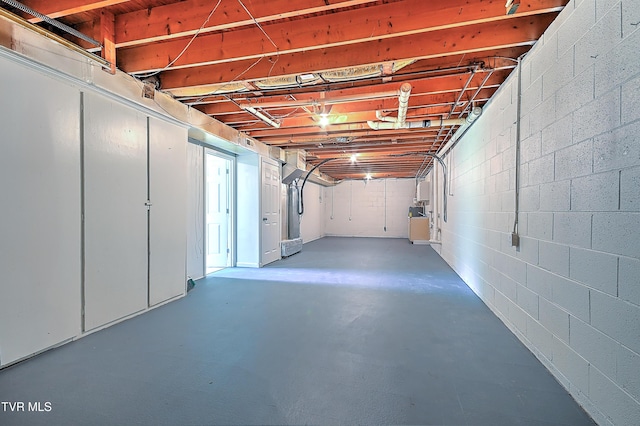4970 Old Stage Rd, Chuckey, TN 37641 - unfinished basement with concrete block wall