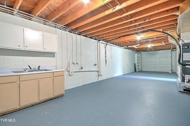 4970 Old Stage Rd, Chuckey, TN 37641 - garage with a sink