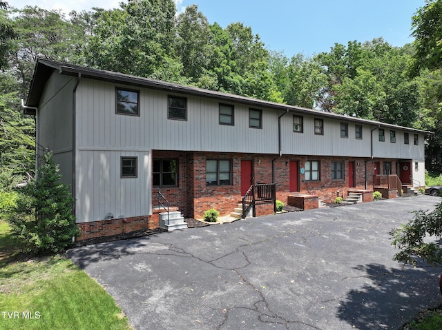 225 Huckleberry Rd Unit 6, Bluff City, TN 37618