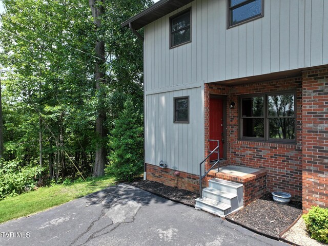 225 Huckleberry Rd Unit 6, Bluff City, TN 37618