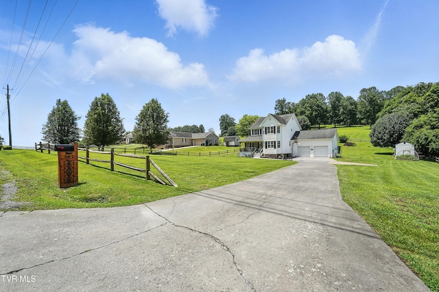 563 Old Jonesboro Rd, Bristol, TN 37620 - traditional-style home with a garage and driveway