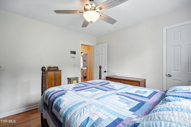 563 Old Jonesboro Rd, Bristol, TN 37620 - bedroom featuring wood finished floors and a ceiling fan