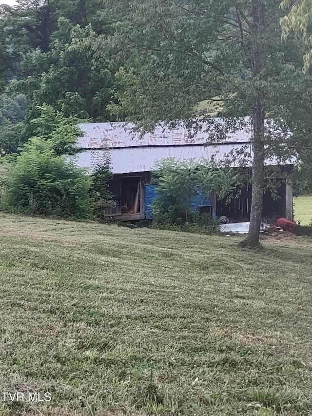 9060 Stillmeadows Ln, Meadowview, VA 24361 - view of grassy yard