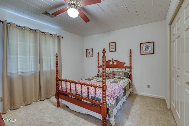 223 Willowbend Ct, Kingsport, TN 37660 - carpeted bedroom with a closet and a ceiling fan