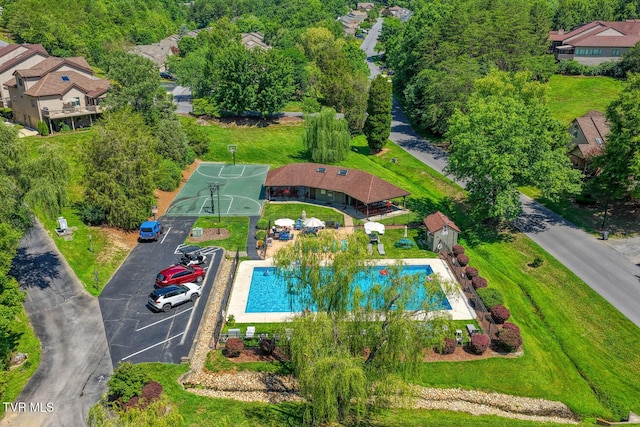 223 Willowbend Ct, Kingsport, TN 37660 - bird's eye view of a pool area