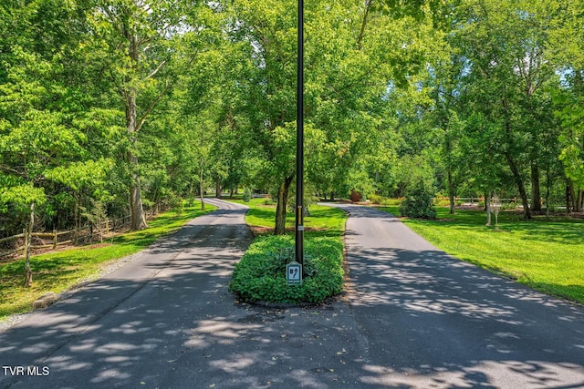 223 Willowbend Ct, Kingsport, TN 37660 - view of home's community with a view of trees