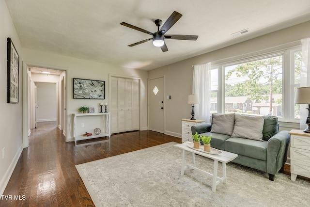 203 Hickory Rd, Bristol, TN 37620 - living area featuring a ceiling fan and wood finished floors