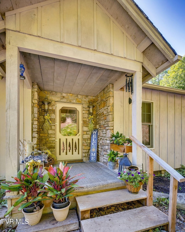 284 Bulldog Holw, Elizabethton, TN 37643 - property entrance featuring board and batten siding, stone siding, and covered porch