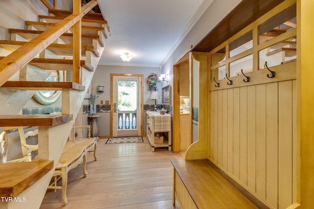 284 Bulldog Holw, Elizabethton, TN 37643 - mudroom with light wood-style floors and crown molding